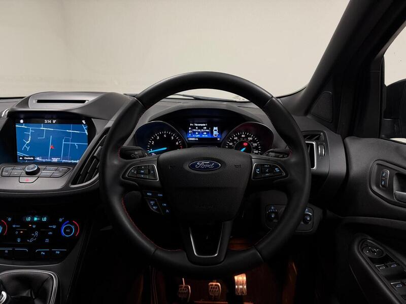 Ford Kuga T EcoBoost ST-Line - U400059252