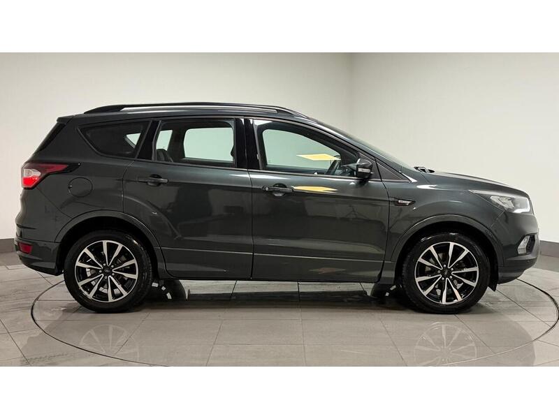 Ford Kuga T EcoBoost ST-Line - U400059252
