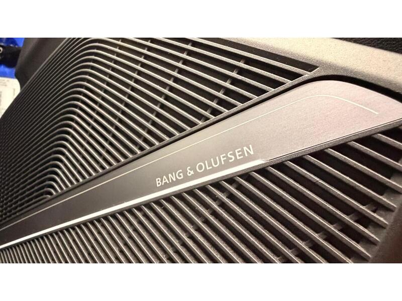 Audi Q5 TFSI S line - U400059265