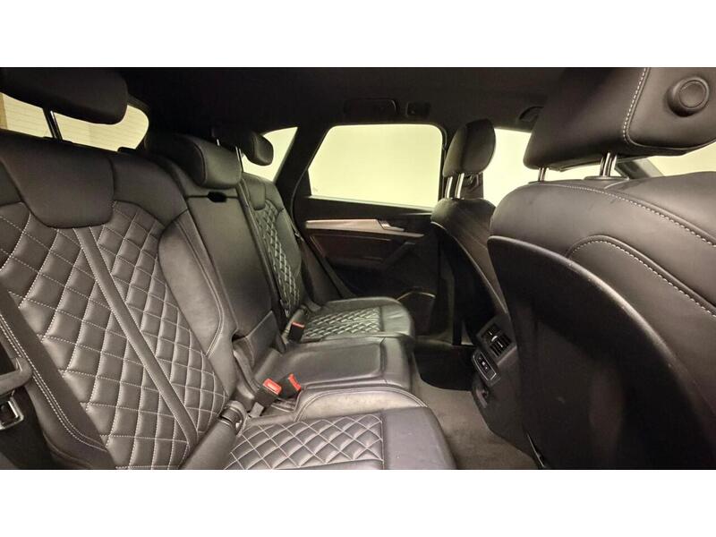 Audi Q5 TFSI S line - U400059265