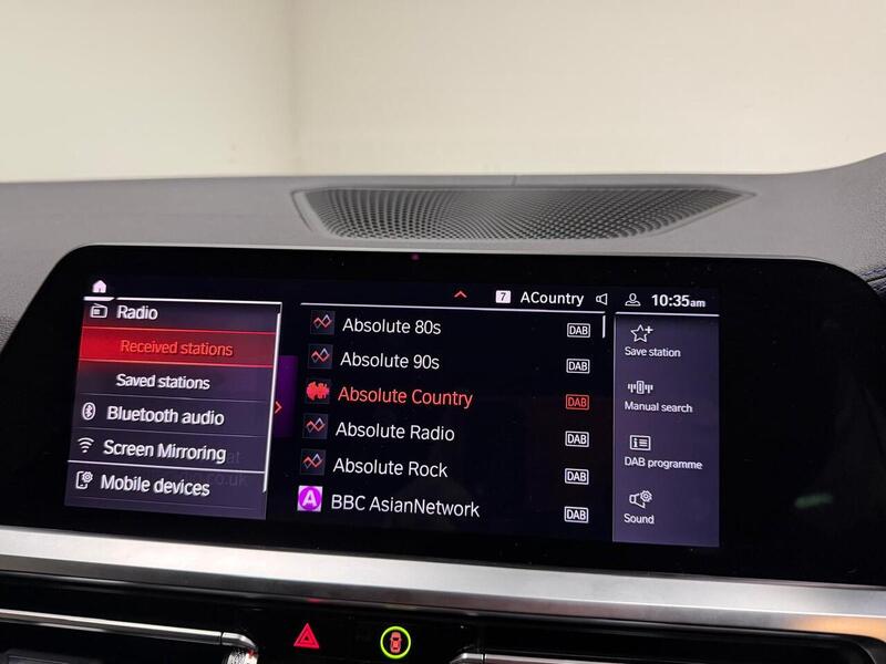 BMW 4 Series 420d MHT M Sport - U400059271