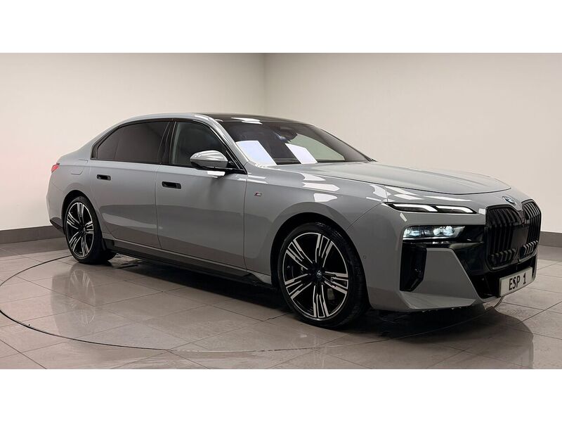 BMW i7 60 M Sport - U400059276