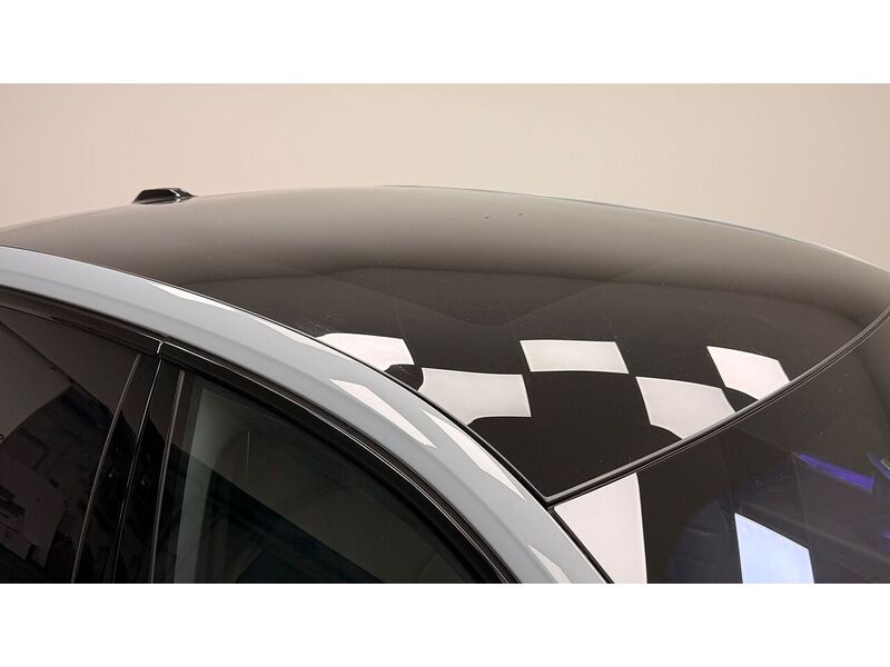 BMW i7 60 M Sport - U400059276