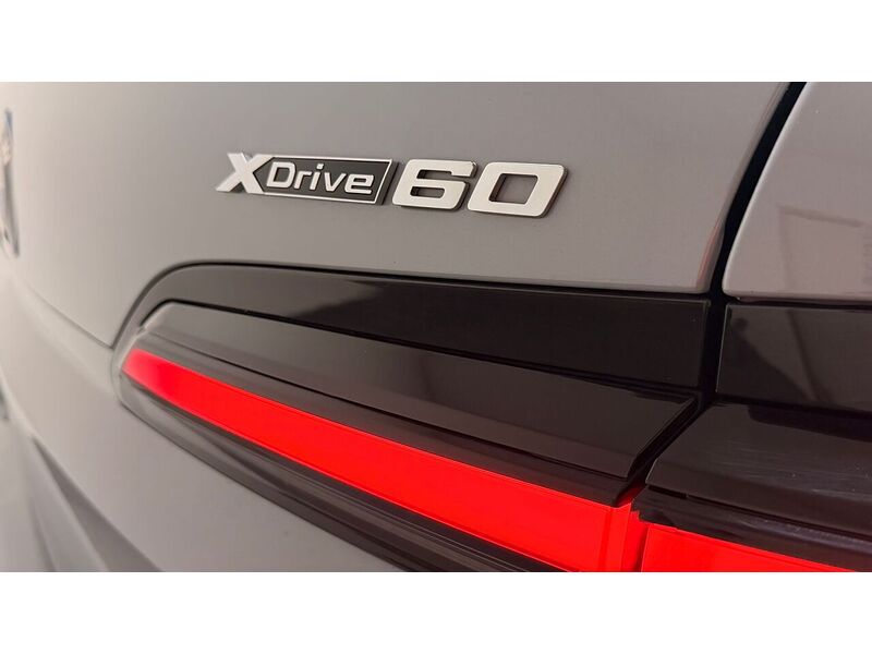 BMW i7 60 M Sport - U400059276