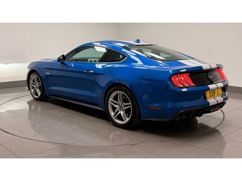 Ford Mustang V8 GT - U400059278