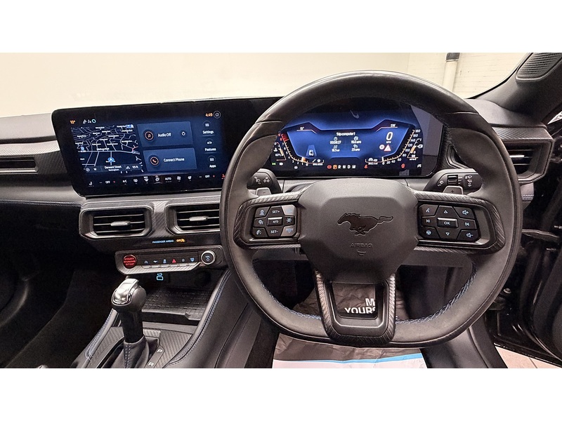 Ford Mustang V8 Dark Horse - U400059279