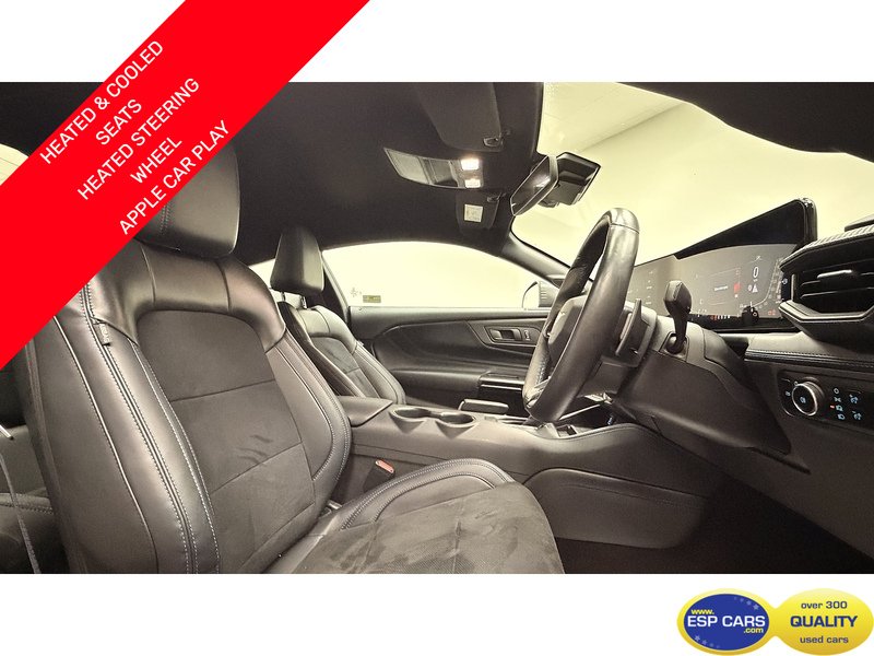 Ford Mustang V8 Dark Horse - U400059279