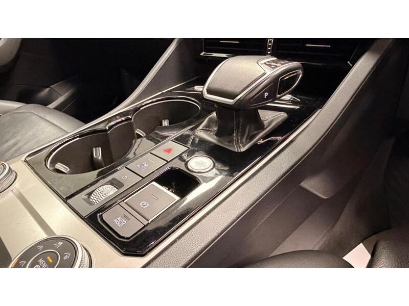 Volkswagen Touareg TDI V6 Black Edition - U400059282