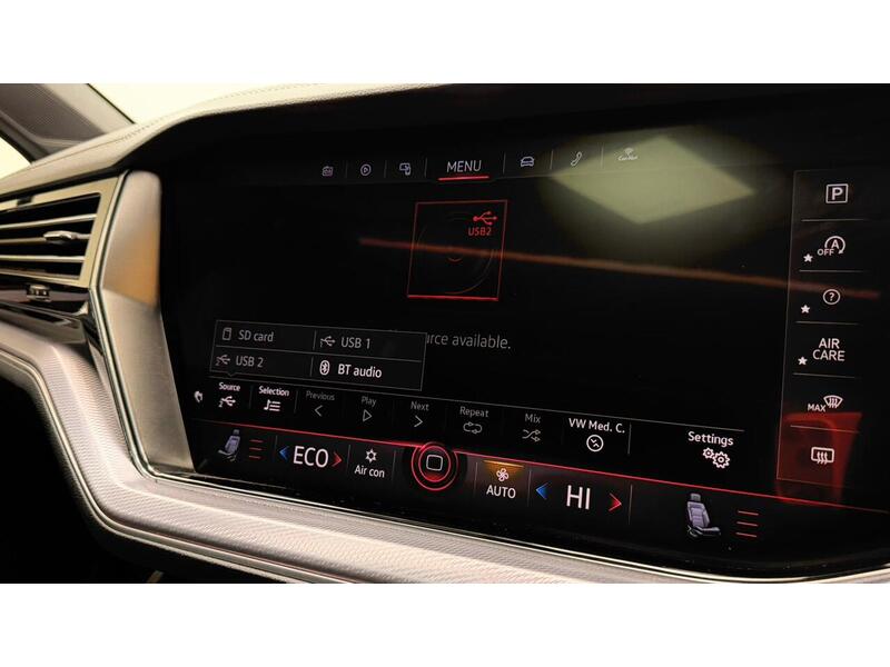 Volkswagen Touareg TDI V6 Black Edition - U400059282