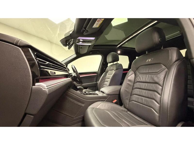 Volkswagen Touareg TDI V6 Black Edition - U400059282