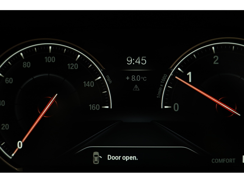 BMW 5 Series 520d M Sport - U400059283