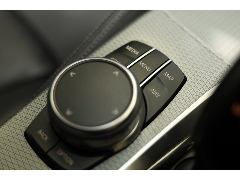 BMW 5 Series 520d M Sport - U400059283