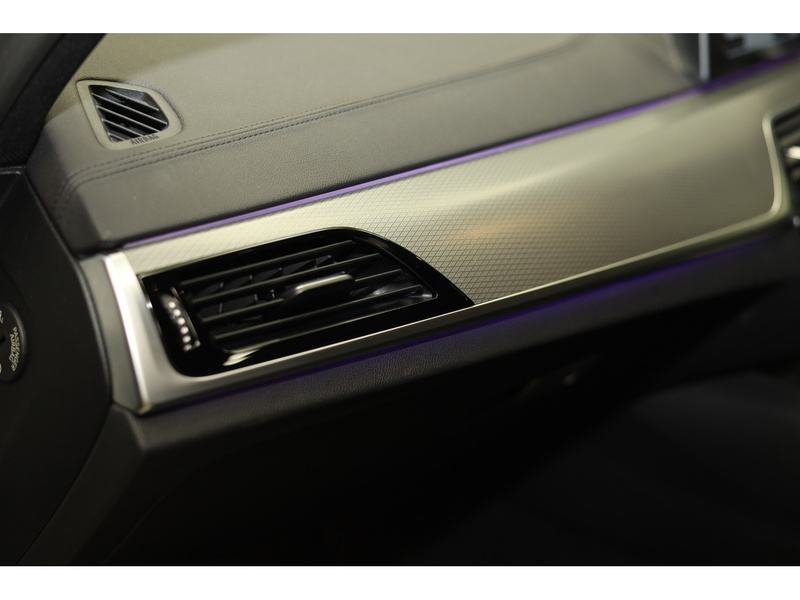 BMW 5 Series 520d M Sport - U400059283