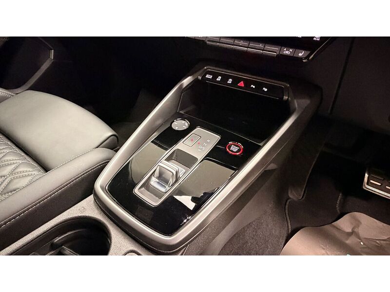 Audi S3 TFSI - U400059288