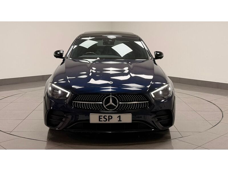 Mercedes-Benz E Class E220d AMG Line Night Edition - U400059304