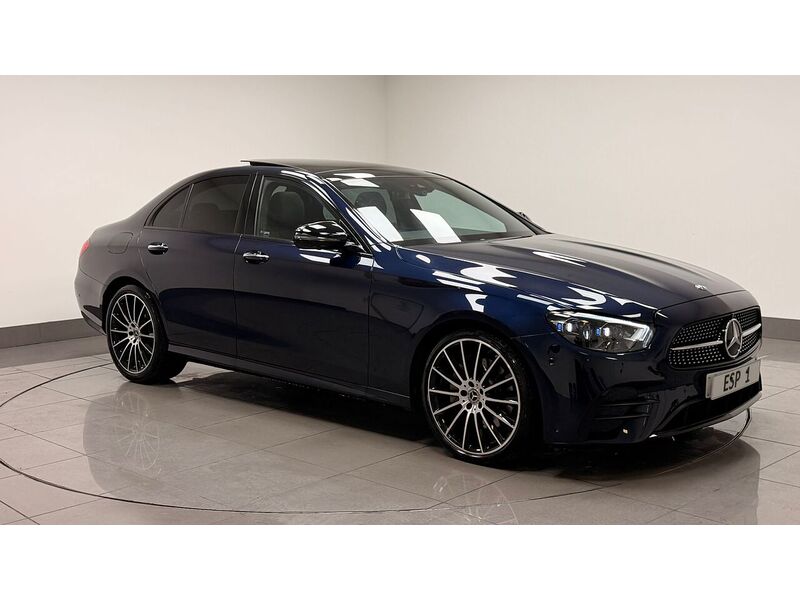 Mercedes-Benz E Class E220d AMG Line Night Edition - U400059304