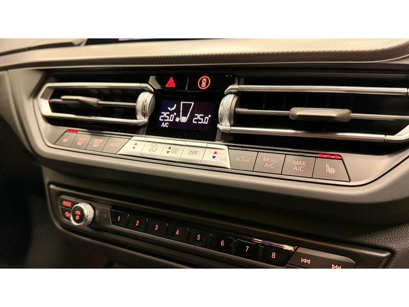 BMW 2 Series Gran Coupe M235i - U400059306