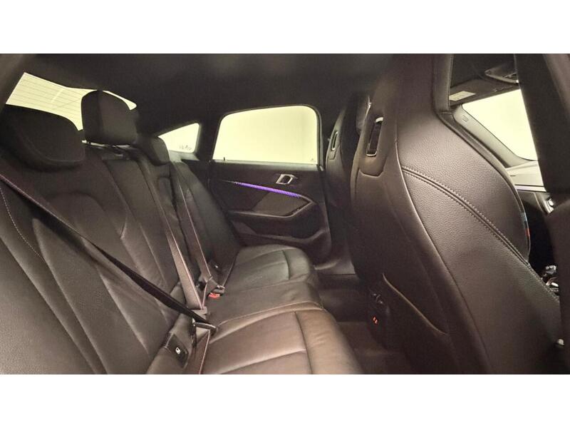 BMW 2 Series Gran Coupe M235i - U400059306