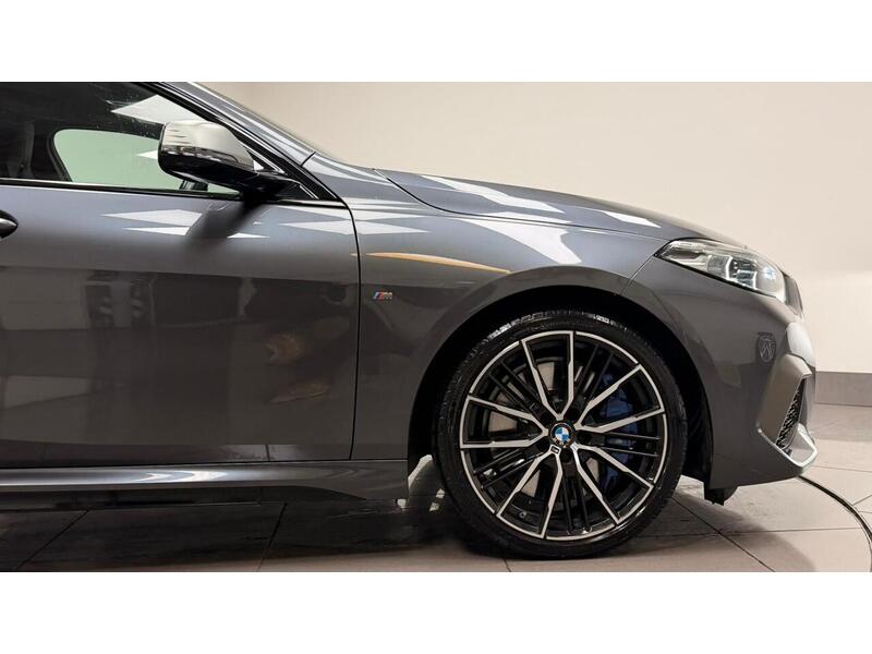 BMW 2 Series Gran Coupe M235i - U400059306