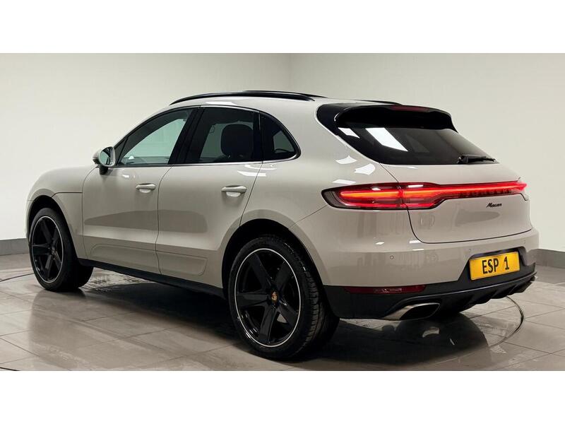 Porsche Macan T - U400059314