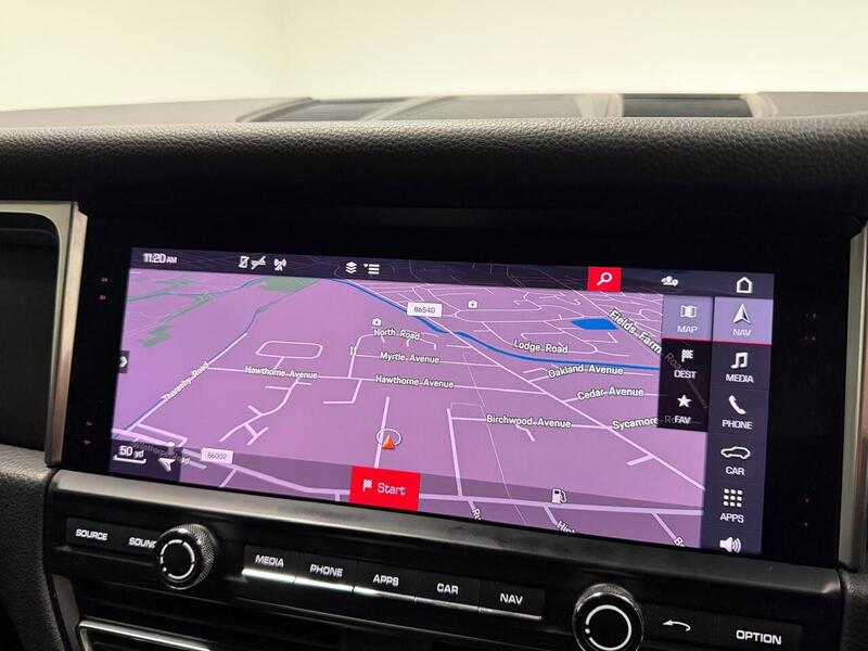 Porsche Macan T - U400059314