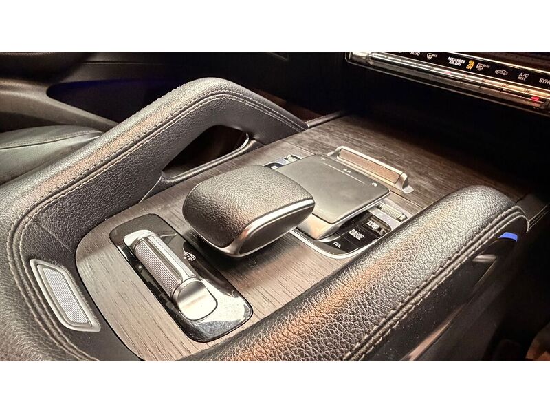 Mercedes-Benz GLE GLE400d AMG Line - U400059315