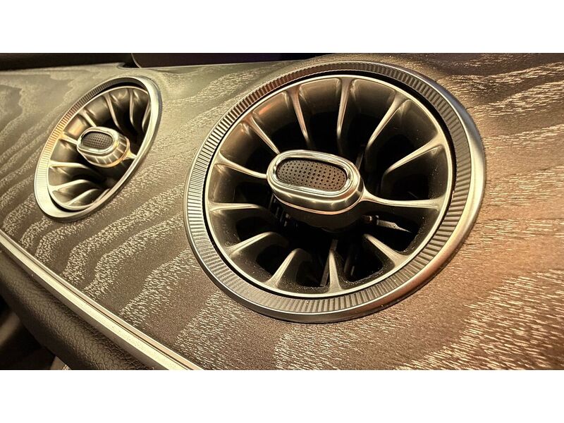 Mercedes-Benz E Class E300dh MHEV AMG Line Night Edition - U400059319