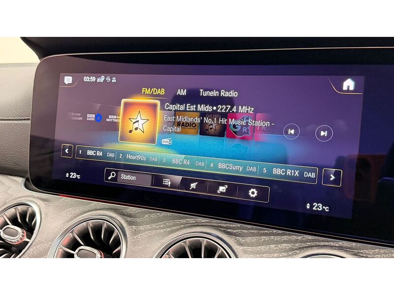 Mercedes-Benz E Class E300dh MHEV AMG Line Night Edition - U400059319