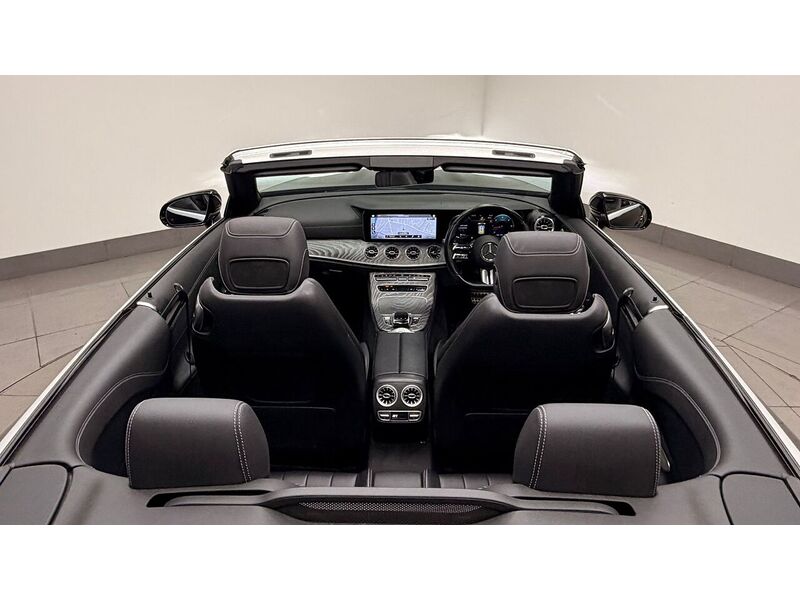 Mercedes-Benz E Class E300dh MHEV AMG Line Night Edition - U400059319