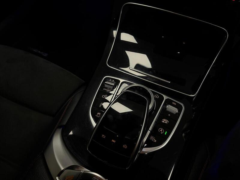 Mercedes-Benz C Class C43 V6 AMG - U400059320