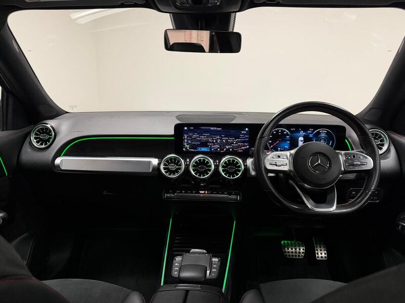 Mercedes-Benz GLB GLB200 AMG Line - U400059325