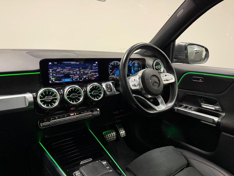 Mercedes-Benz GLB GLB200 AMG Line - U400059325