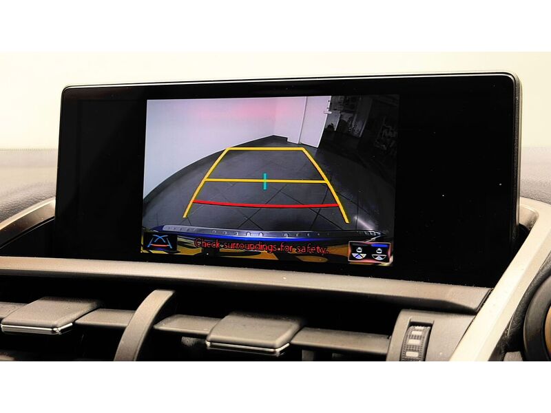 Lexus NX 300h Luxury - U400059328