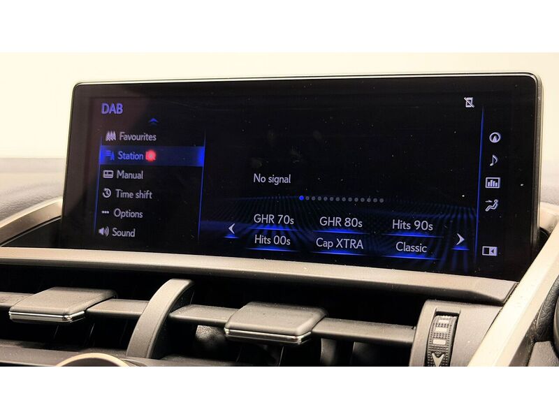 Lexus NX 300h Luxury - U400059328