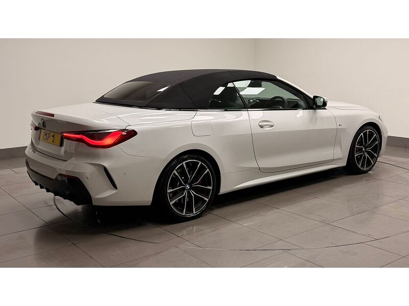 BMW 4 Series 420i M Sport - U400059329