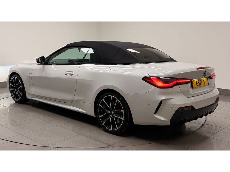 BMW 4 Series 420i M Sport - U400059329