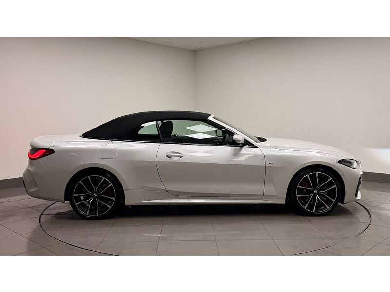 BMW 4 Series 420i M Sport - U400059329