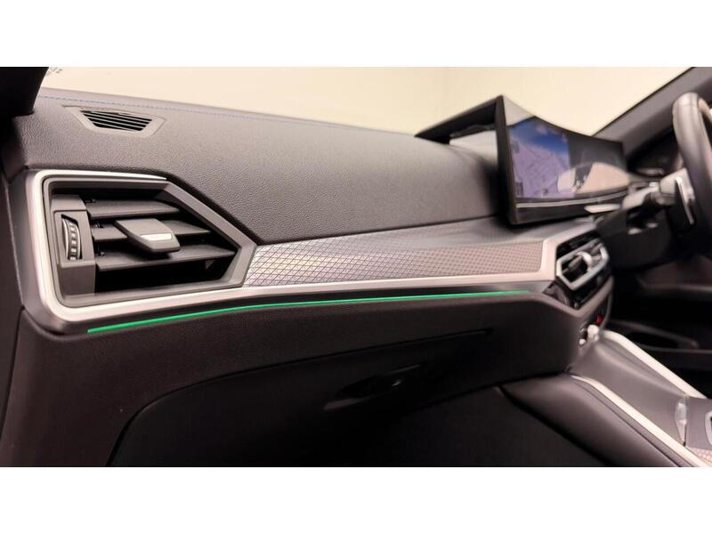 BMW 4 Series 420i M Sport - U400059329