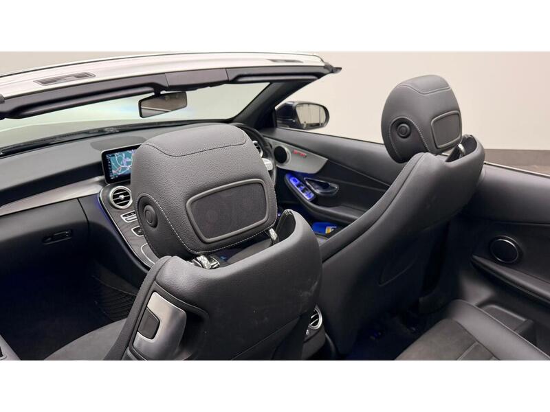 Mercedes-Benz C Class C300d AMG Line - U400059331