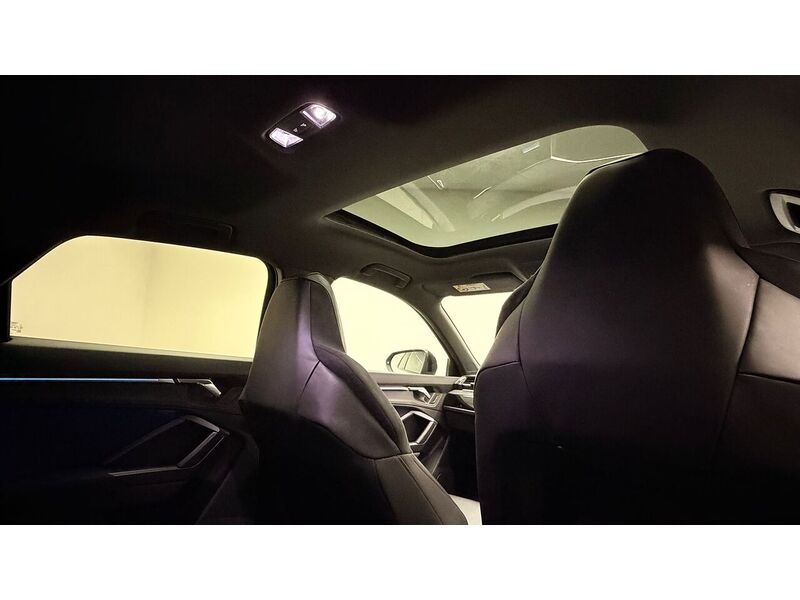 Audi RS Q3 TFSI Audi Sport Edition - U400059333