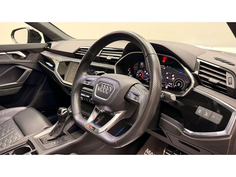 Audi RS Q3 TFSI Audi Sport Edition - U400059333