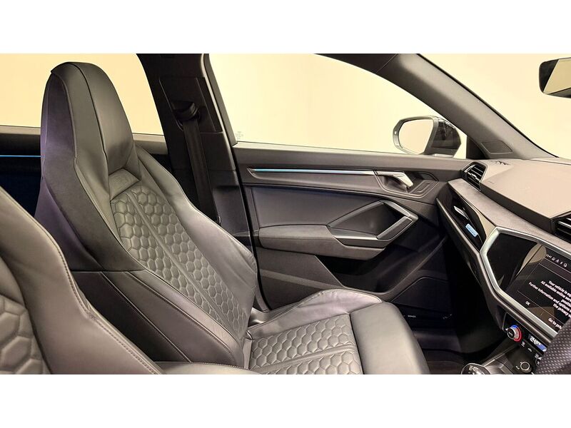 Audi RS Q3 TFSI Audi Sport Edition - U400059333