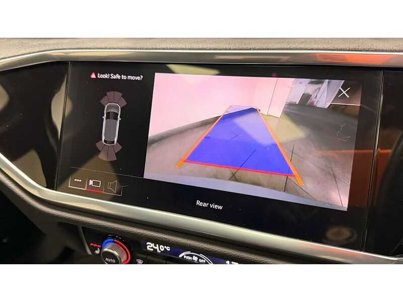 Audi RS Q3 TFSI Audi Sport Edition - U400059333