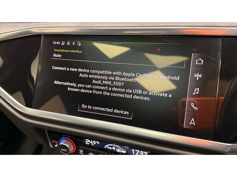 Audi RS Q3 TFSI Audi Sport Edition - U400059333