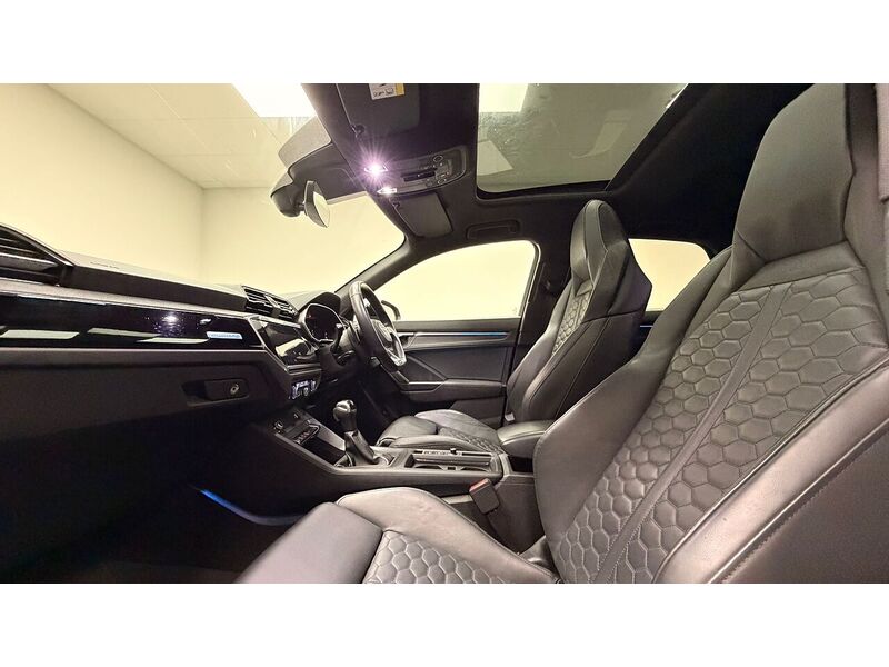 Audi RS Q3 TFSI Audi Sport Edition - U400059333