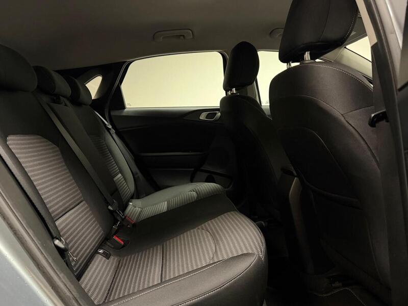 Kia Ceed T-GDi 2 - U400059336