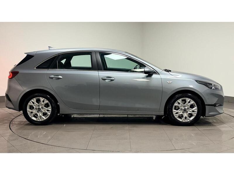 Kia Ceed T-GDi 2 - U400059336