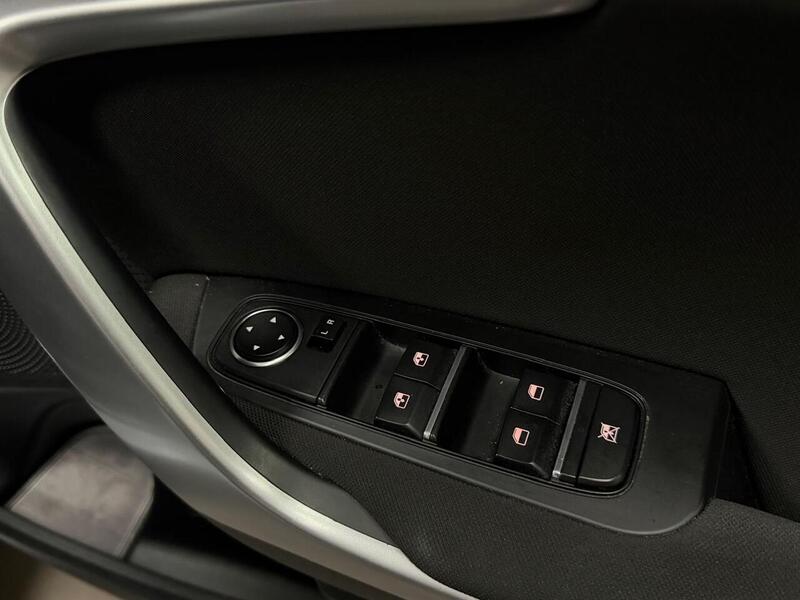 Kia Ceed T-GDi 2 - U400059336