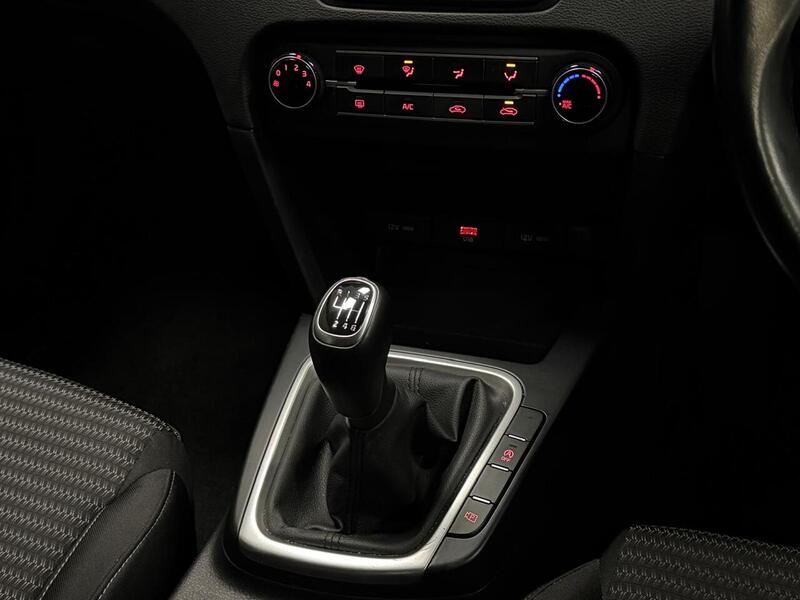 Kia Ceed T-GDi 2 - U400059336