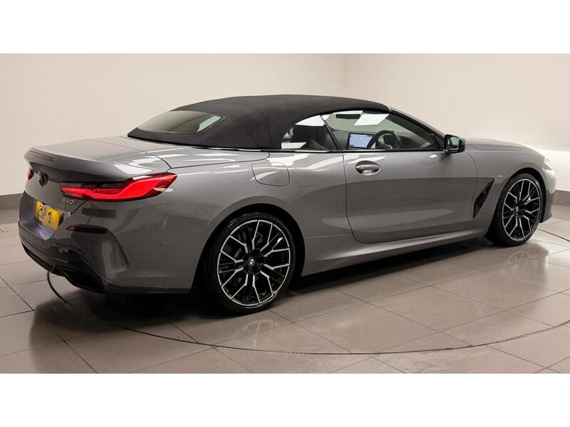BMW 8 Series 840i M Sport - U400059338